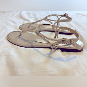 Lovely DolceVita sandals with gold color details